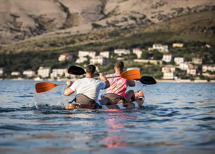 Hotel Plaza Pag Town