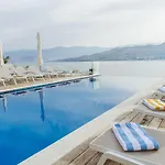 Hotel Plaza