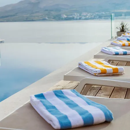 Plaza Szálloda Pag Town