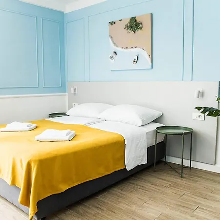 Hotel Plaza 4*
